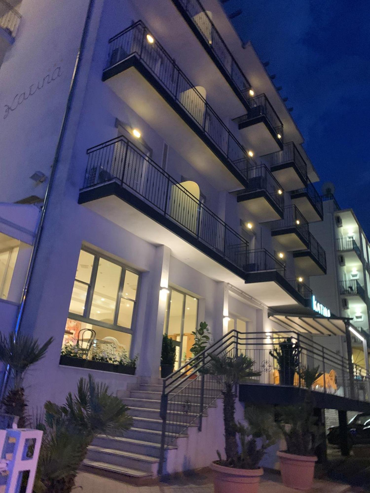 Hotel Katina ริมินี ภายนอก รูปภาพ